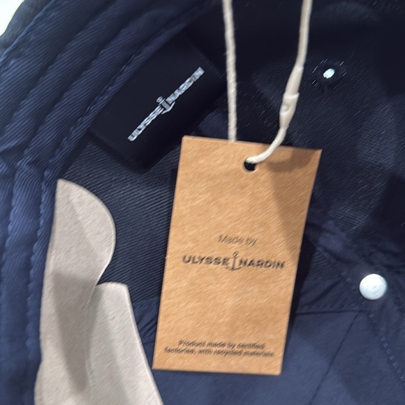 Two NEW Ulysse Nardin navy hats - Picture 3 of 5